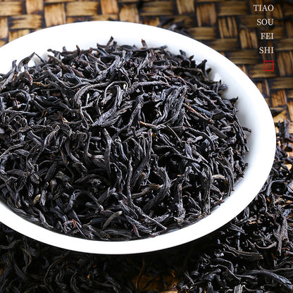 Floral Fragrance Lapsang Souchong Black Tea Strong Aroma Tea Leaves - 250g Gift Box |       Traditional smoking craft, pine wood aroma and floral sweetness